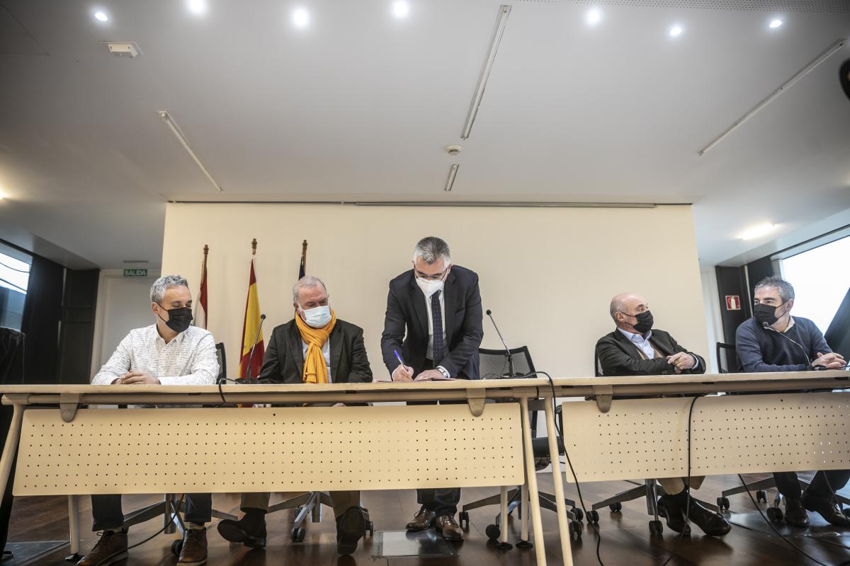 Firma Estrategia de seguridad y salud laboral de La Rioja